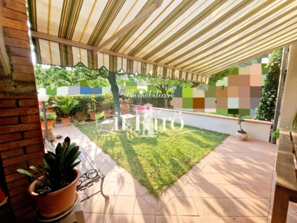 casa indipendente in vendita a Campi Bisenzio in zona San Piero a Ponti