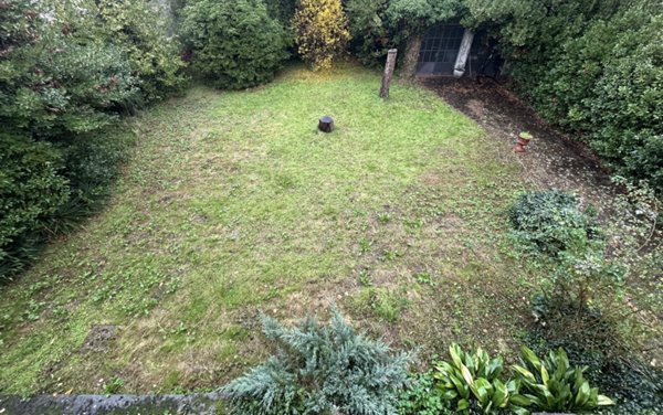 casa indipendente in vendita a Campi Bisenzio in zona Case Buffini