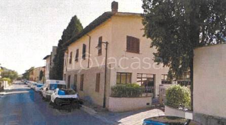 casa indipendente in vendita a Campi Bisenzio