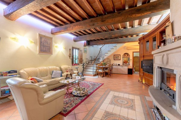casa indipendente in vendita a Campi Bisenzio in zona San Piero a Ponti