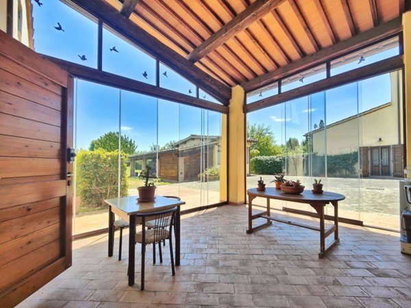 casa indipendente in vendita a Campi Bisenzio in zona Capalle