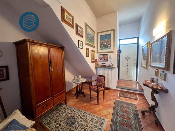 casa indipendente in vendita a Campi Bisenzio