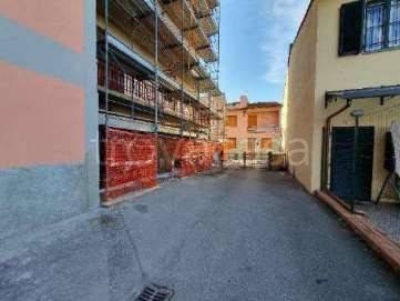 quadrivano in vendita a Campi Bisenzio