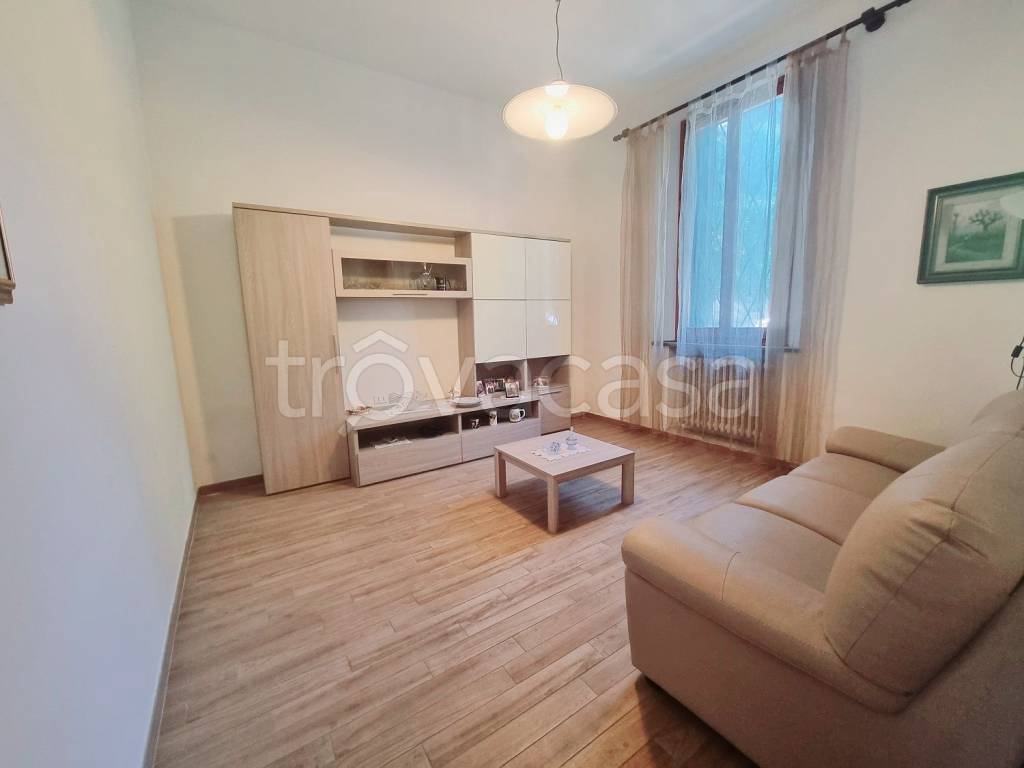 casa indipendente in vendita a Campi Bisenzio