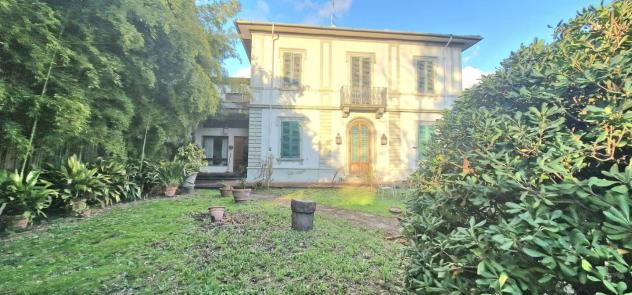 casa indipendente in vendita a Campi Bisenzio in zona San Piero a Ponti