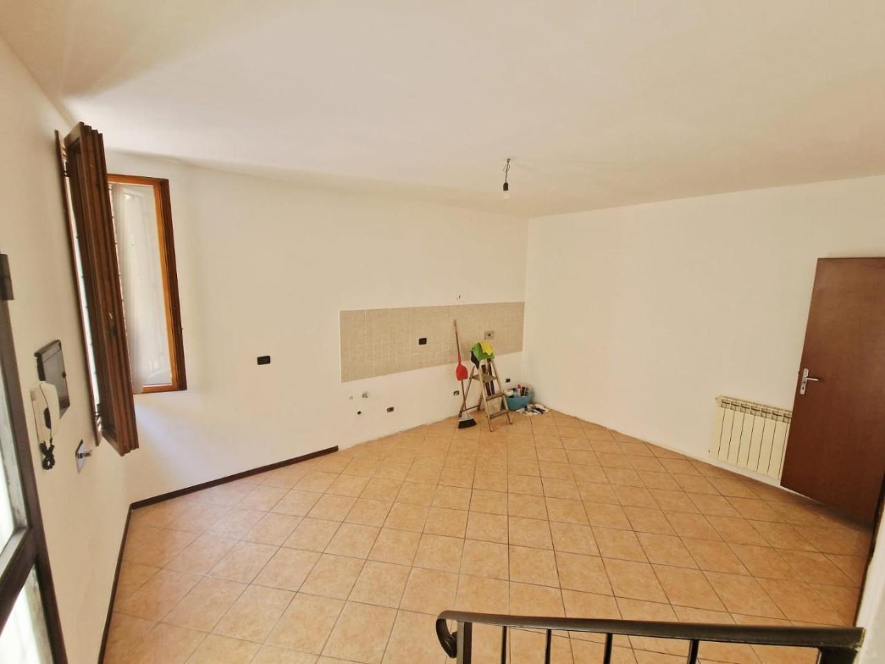 casa indipendente in vendita a Campi Bisenzio in zona San Donnino