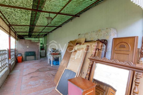 casa indipendente in vendita a Campi Bisenzio