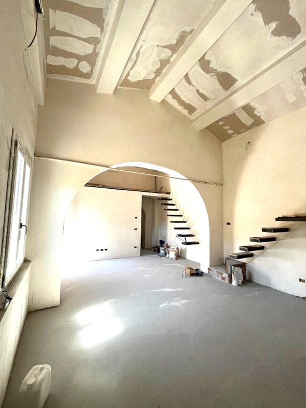 appartamento in vendita a Campi Bisenzio in zona Case Buffini