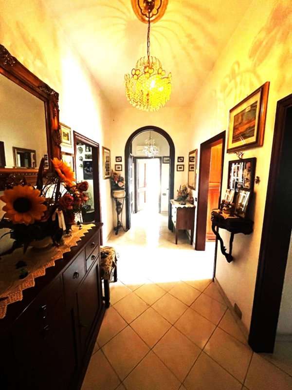 appartamento in vendita a Campi Bisenzio in zona Capalle