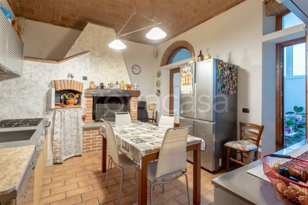 appartamento in vendita a Campi Bisenzio