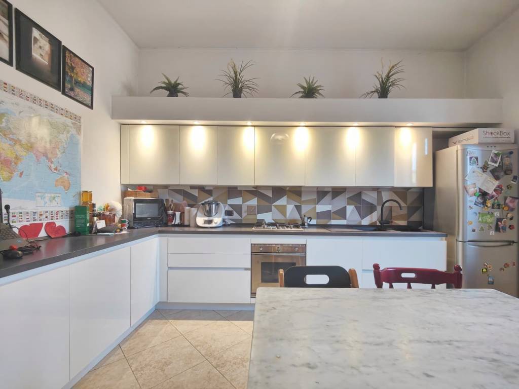 casa indipendente in vendita a Campi Bisenzio