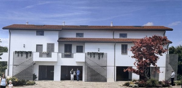 quadrivano in vendita a Campi Bisenzio in zona San Donnino