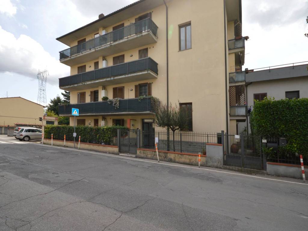 appartamento in vendita a Campi Bisenzio in zona San Donnino