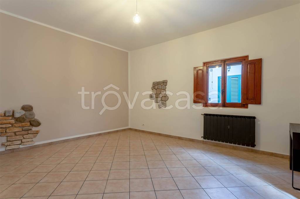 casa indipendente in vendita a Campi Bisenzio