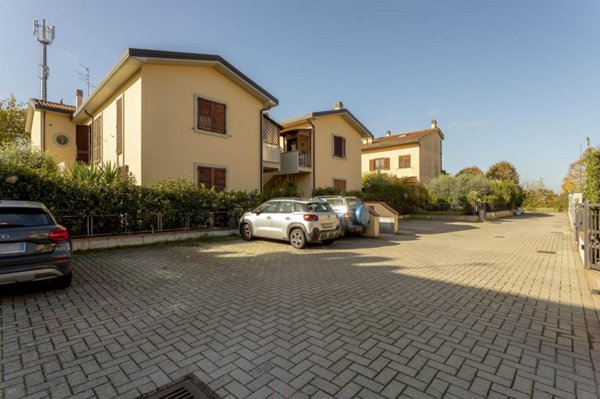 appartamento in vendita a Campi Bisenzio in zona San Piero a Ponti