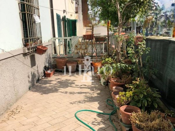 casa indipendente in vendita a Campi Bisenzio in zona Sant'Angelo a Lecore