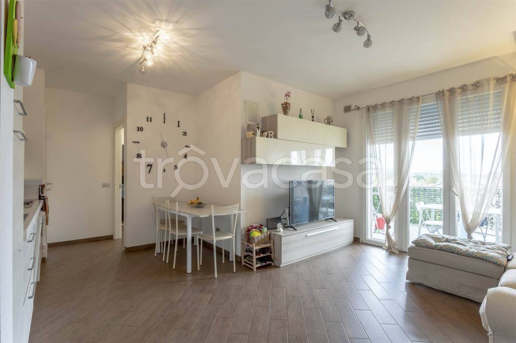 appartamento in vendita a Campi Bisenzio in zona La Madonnina