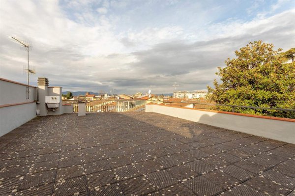 casa indipendente in vendita a Campi Bisenzio in zona San Donnino