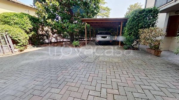 casa indipendente in vendita a Campi Bisenzio in zona San Donnino