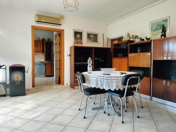 appartamento in vendita a Campi Bisenzio in zona San Piero a Ponti