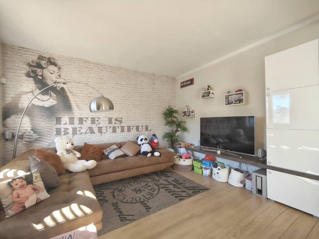 casa indipendente in vendita a Campi Bisenzio in zona San Donnino