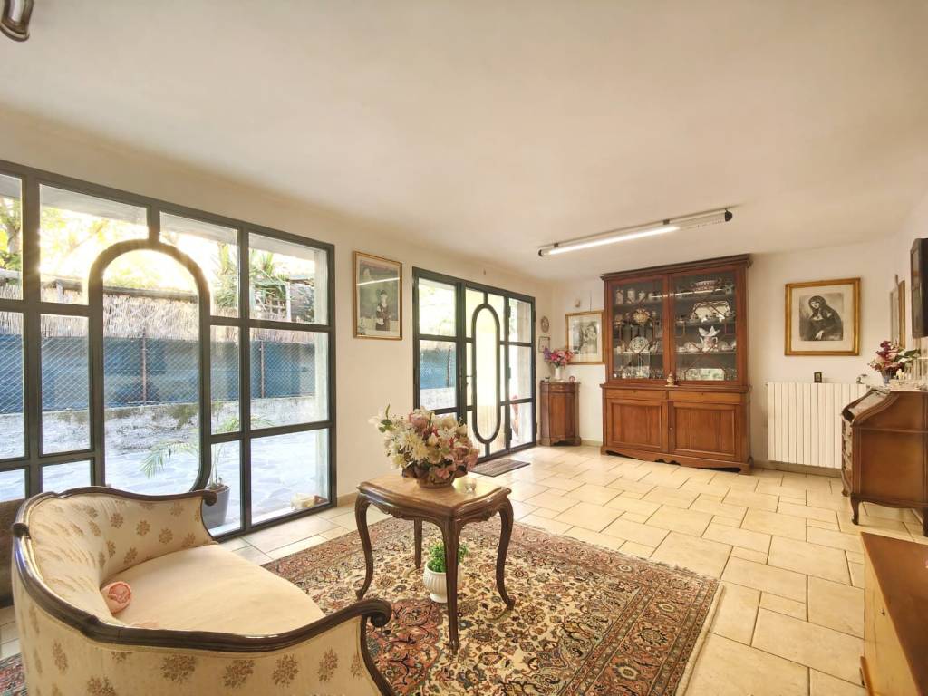 casa indipendente in vendita a Campi Bisenzio in zona San Donnino