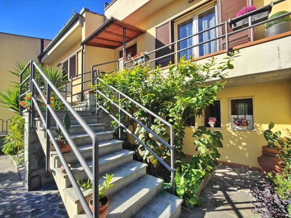 casa indipendente in vendita a Campi Bisenzio in zona San Donnino