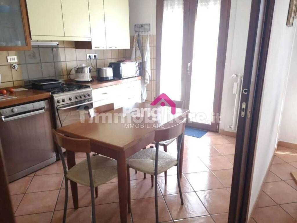 casa indipendente in vendita a Campi Bisenzio in zona San Donnino