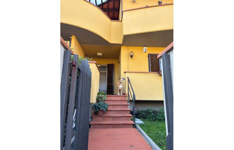 casa indipendente in vendita a Campi Bisenzio in zona San Piero a Ponti