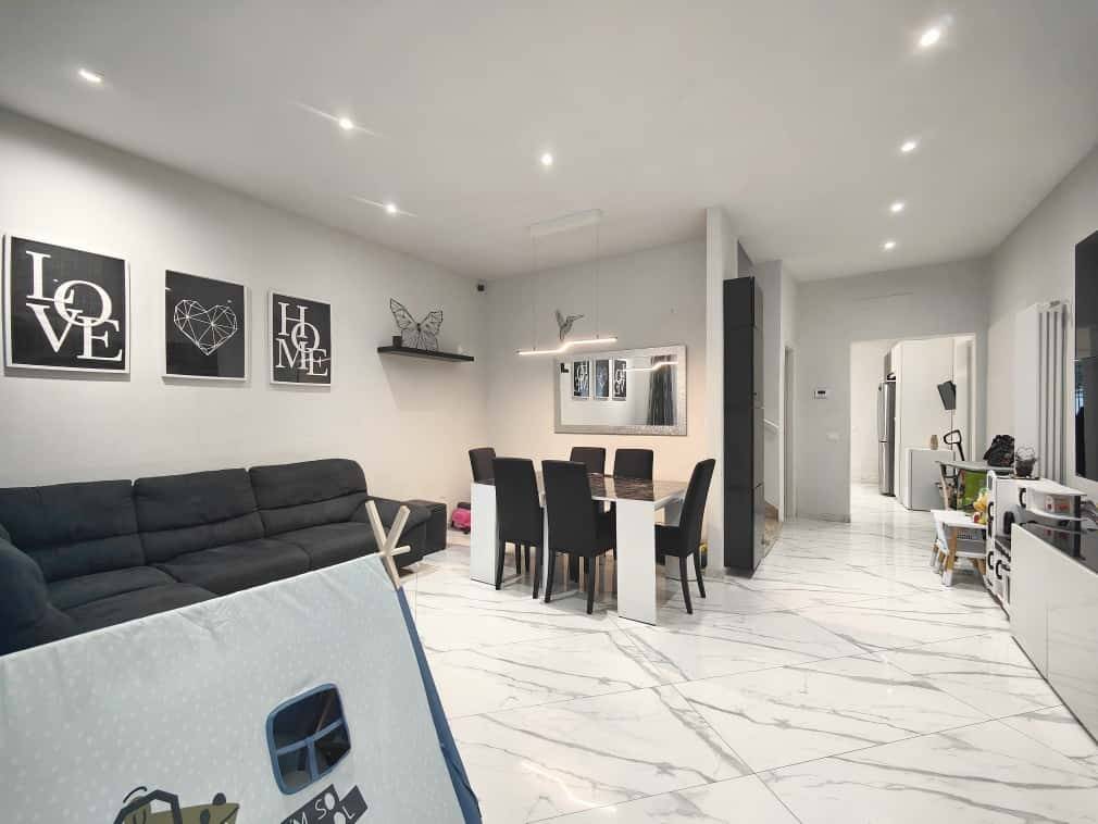 casa indipendente in vendita a Campi Bisenzio in zona Capalle