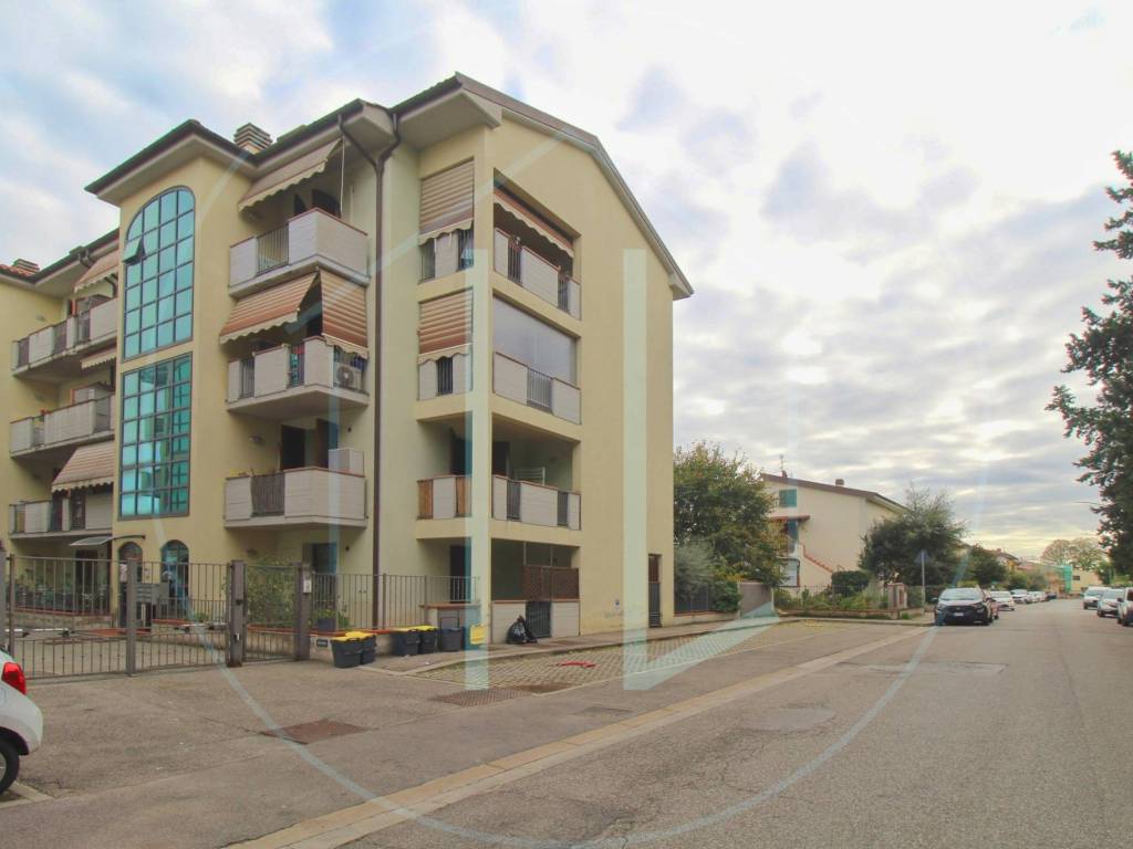 appartamento in vendita a Campi Bisenzio