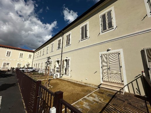 appartamento in vendita a Campi Bisenzio in zona San Piero a Ponti