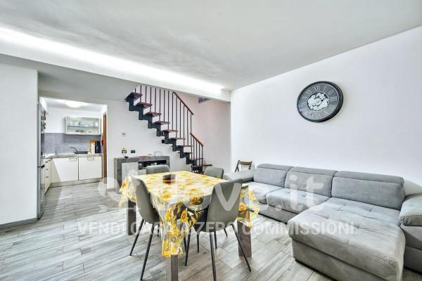 appartamento in vendita a Campi Bisenzio in zona Confini