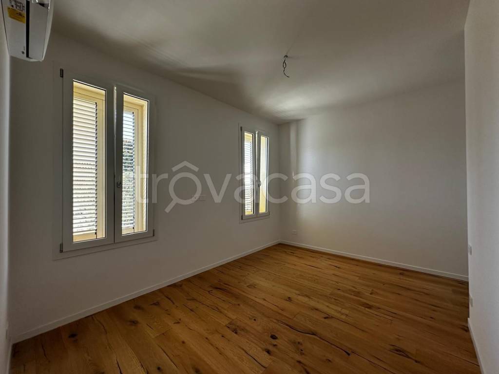 casa indipendente in vendita a Campi Bisenzio in zona San Piero a Ponti