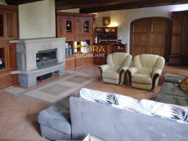 casa indipendente in vendita a Campi Bisenzio in zona San Piero a Ponti