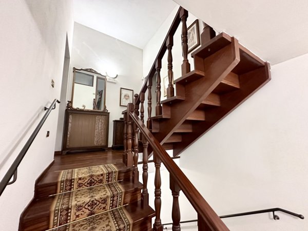 casa indipendente in vendita a Campi Bisenzio in zona San Donnino