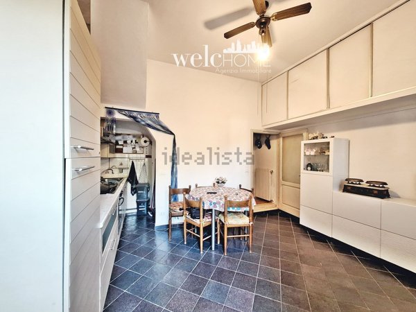 casa indipendente in vendita a Campi Bisenzio