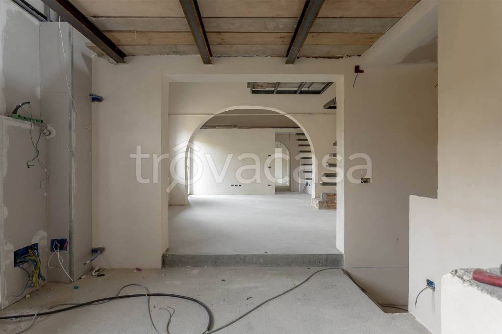 appartamento in vendita a Campi Bisenzio in zona Case Buffini