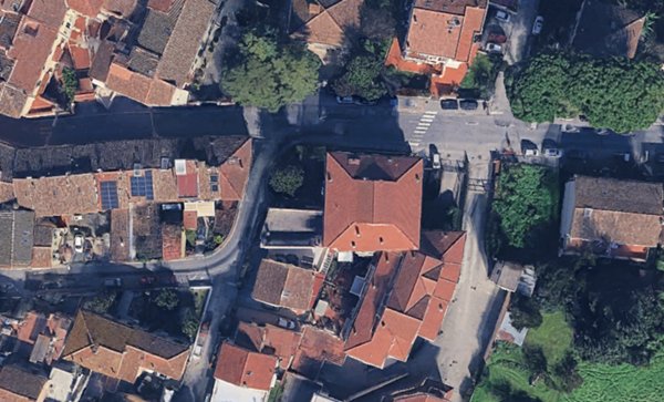 locale di sgombero in vendita a Campi Bisenzio in zona San Donnino