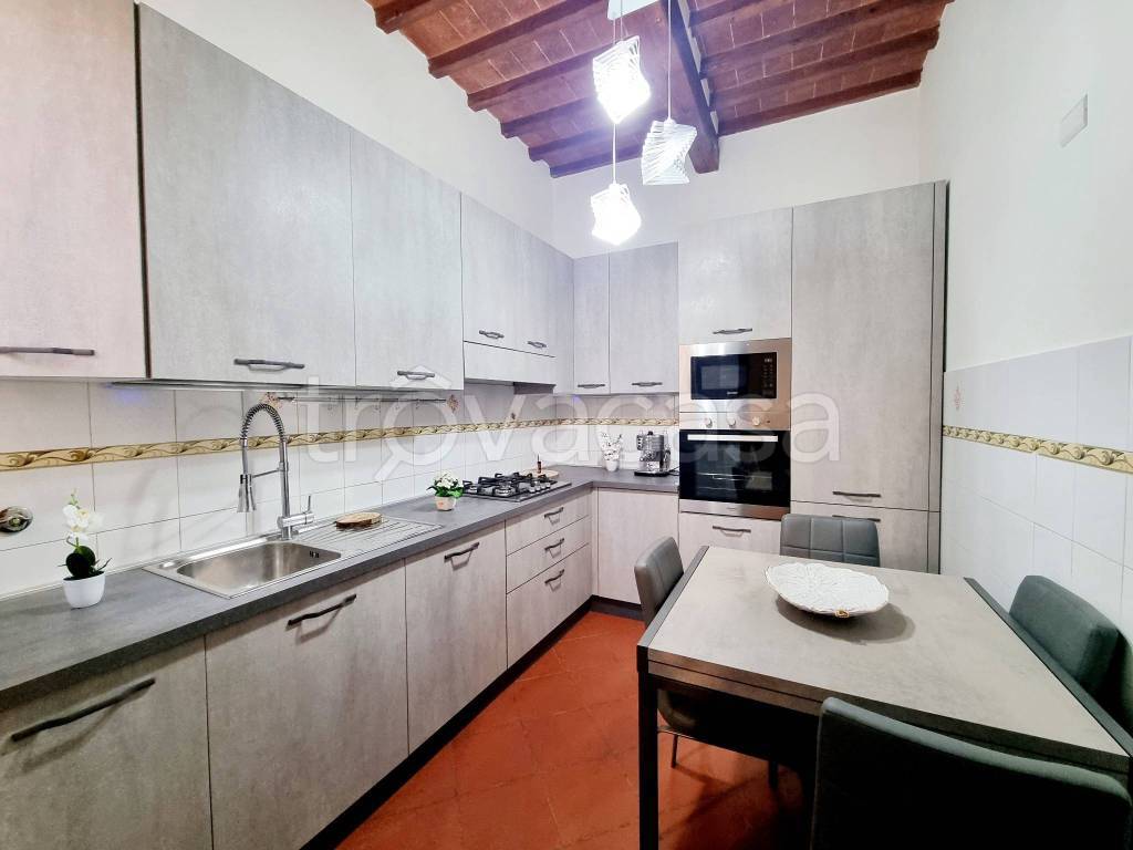 appartamento in vendita a Campi Bisenzio