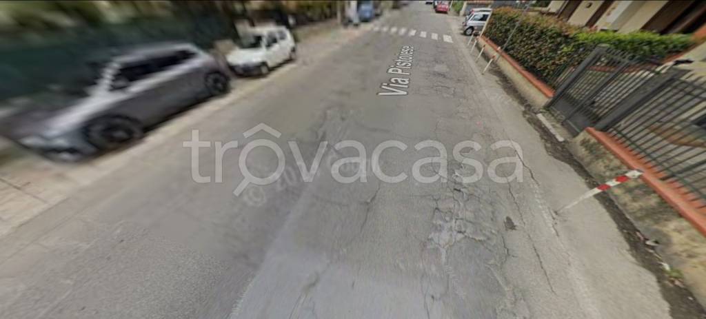 locale commerciale in vendita a Campi Bisenzio in zona San Donnino