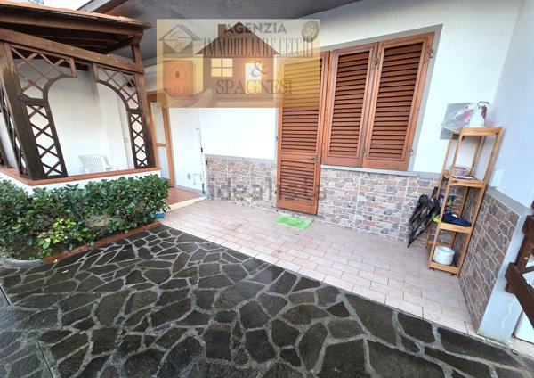 appartamento in vendita a Campi Bisenzio in zona Sant'Angelo a Lecore