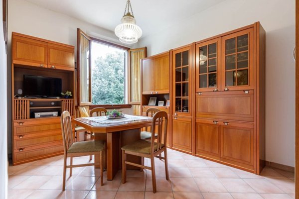 appartamento in vendita a Campi Bisenzio in zona Capalle