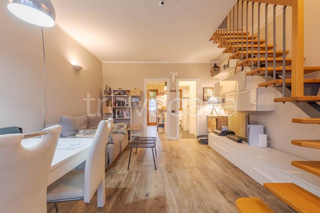 appartamento in vendita a Campi Bisenzio in zona San Piero a Ponti