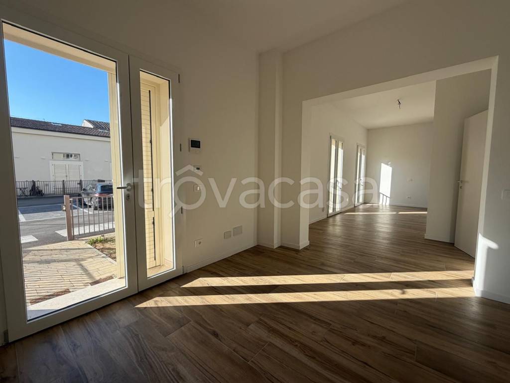 casa indipendente in vendita a Campi Bisenzio in zona San Piero a Ponti