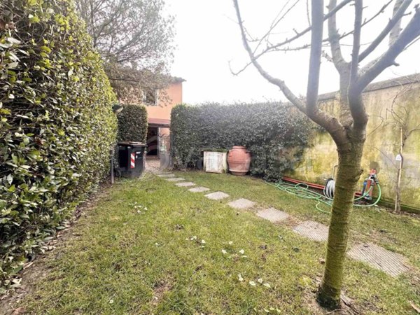appartamento in vendita a Campi Bisenzio in zona Capalle