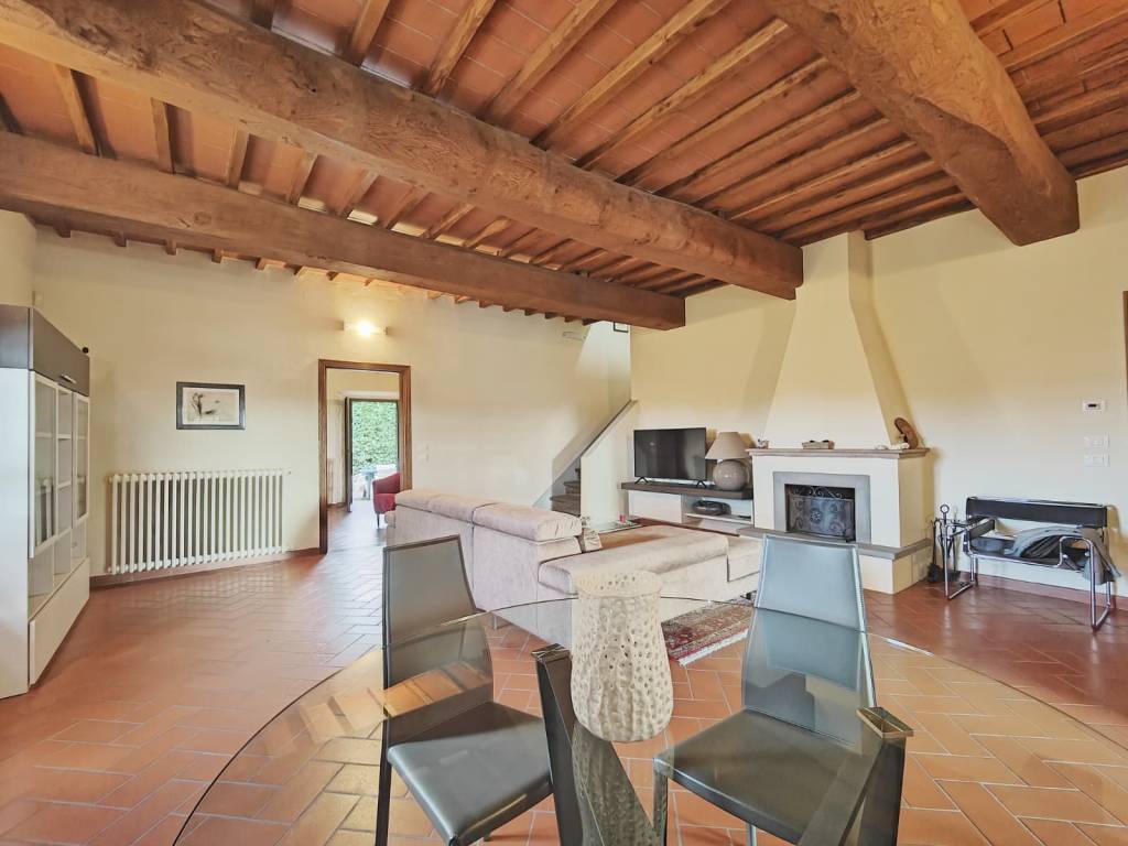 casa indipendente in vendita a Campi Bisenzio in zona Il Rosi