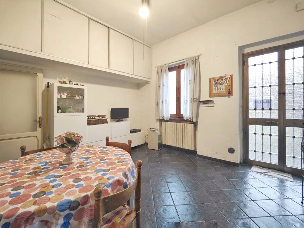 casa indipendente in vendita a Campi Bisenzio
