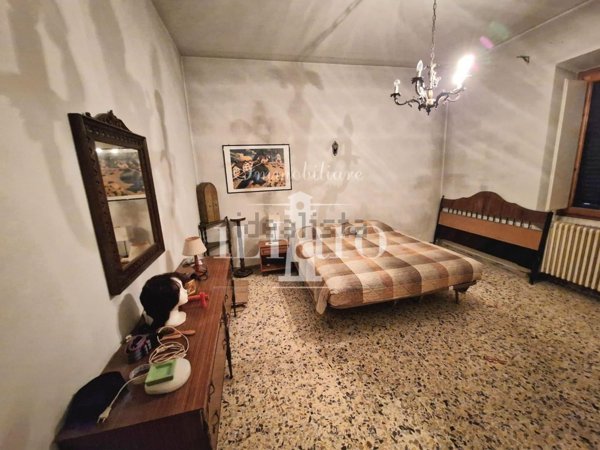 casa indipendente in vendita a Campi Bisenzio in zona Capalle
