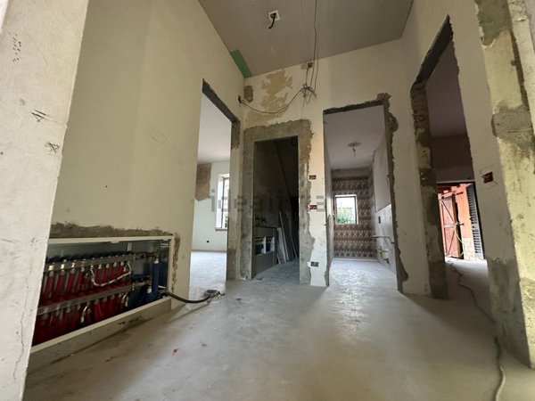 appartamento in vendita a Campi Bisenzio in zona San Piero a Ponti